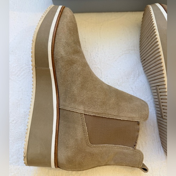 ANTONIO MELANI Brexton Tan Suede Platform ankle Boots - Picture 5 of 14